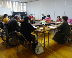 やまびこ川柳会 やまびこ川柳会